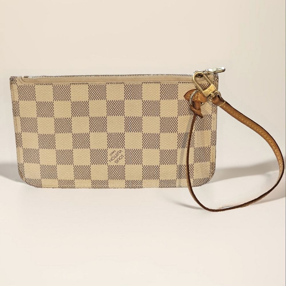 Louis Vuitton leather Neverfull Pochette Damier Azur Small clutch Wristlet